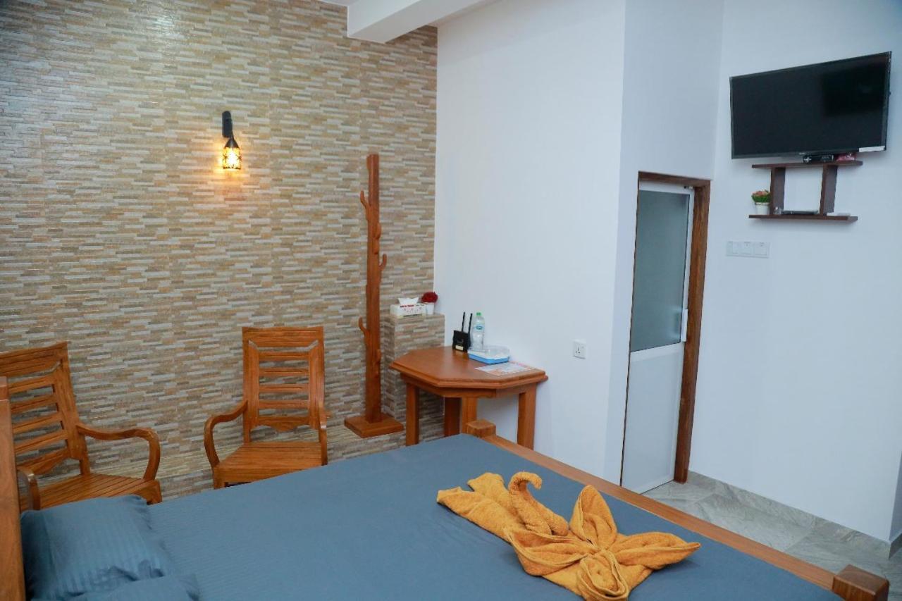 Star Rain Tour Inn Ratnapura Luaran gambar